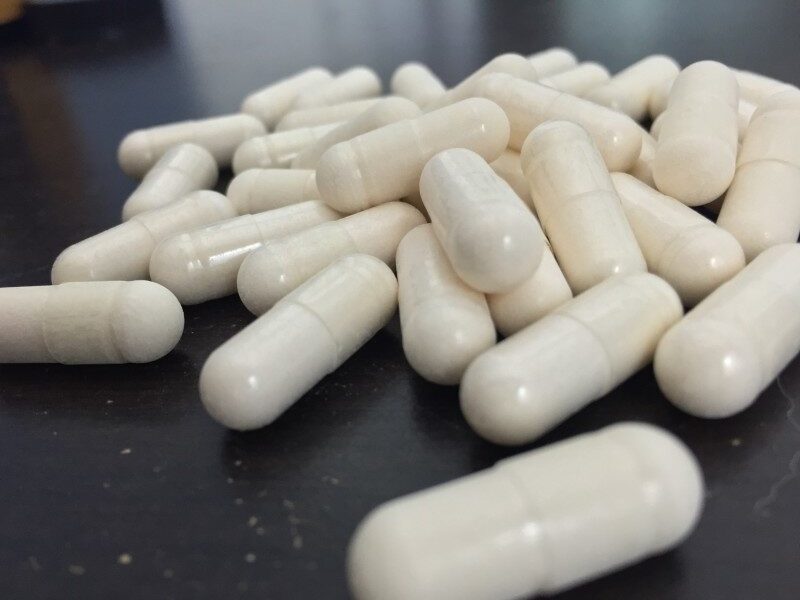 3 Reason To STOP Taking Probiotic Supplements